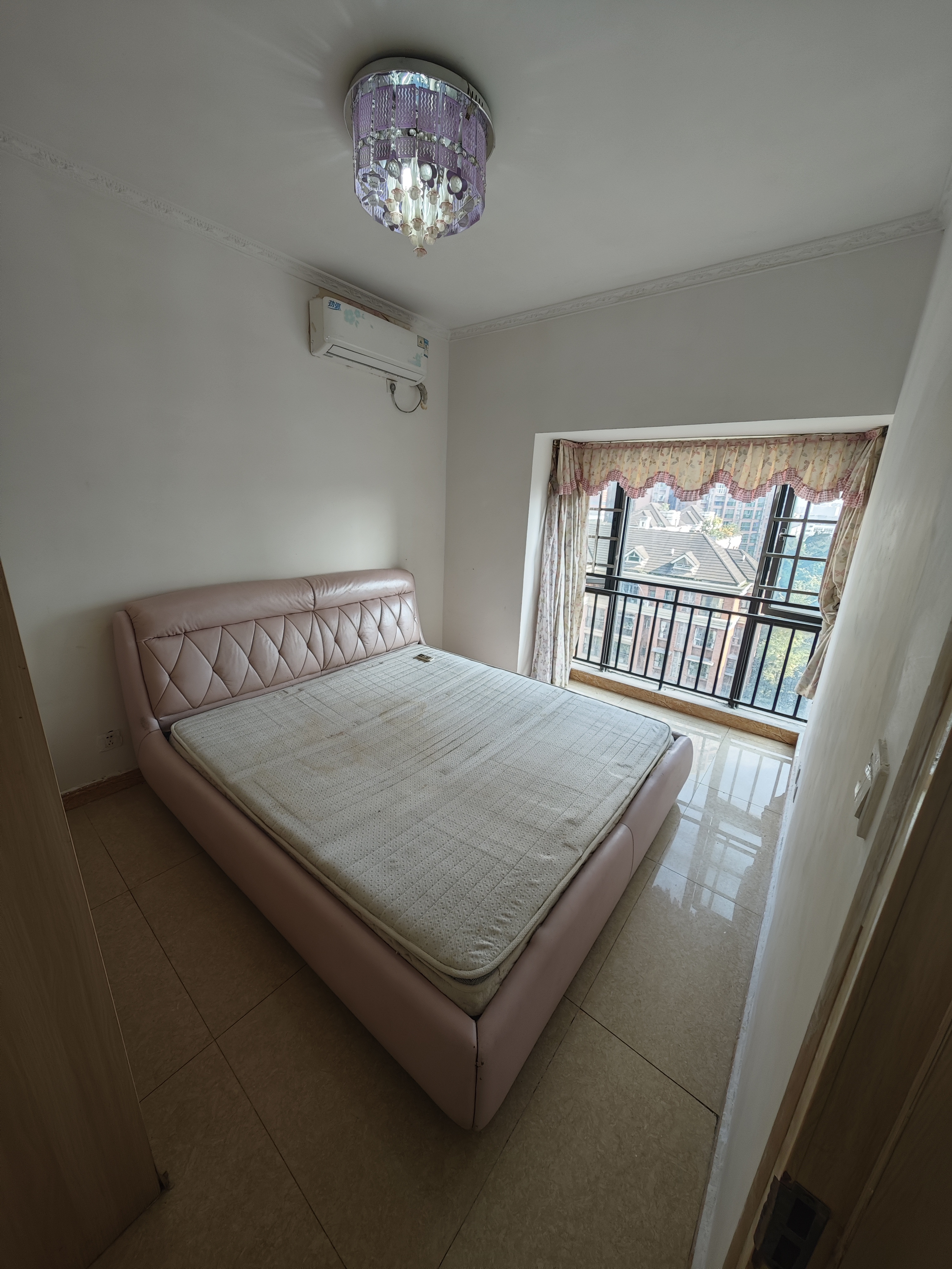 郫县四季豪庭 随时看房·