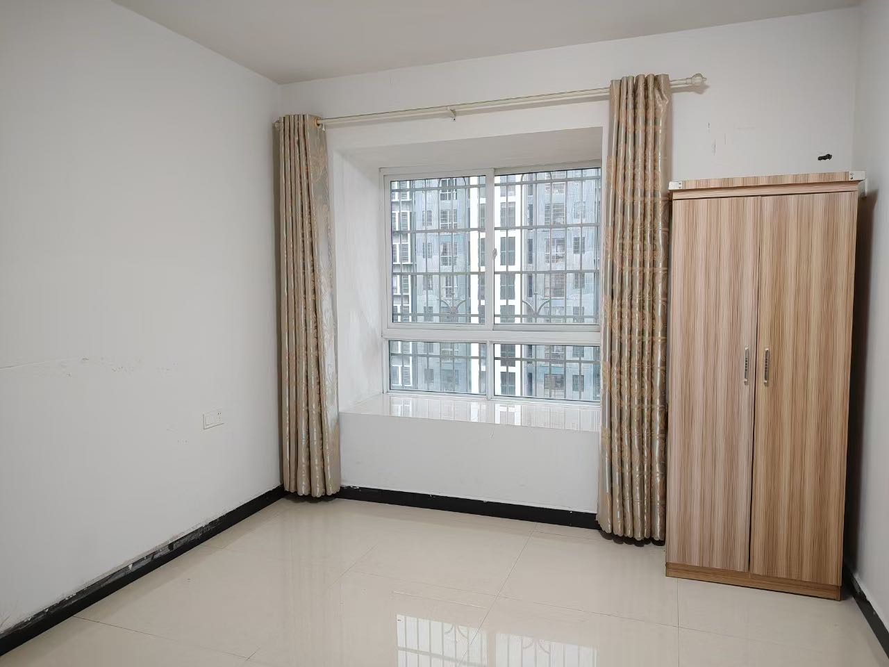 奥园迎宾花园 随时看房·