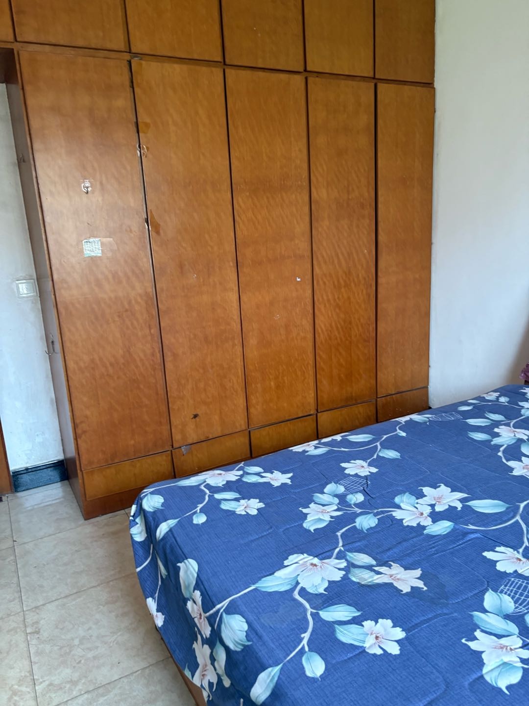 白云路与神龙路交叉口 随时看房·