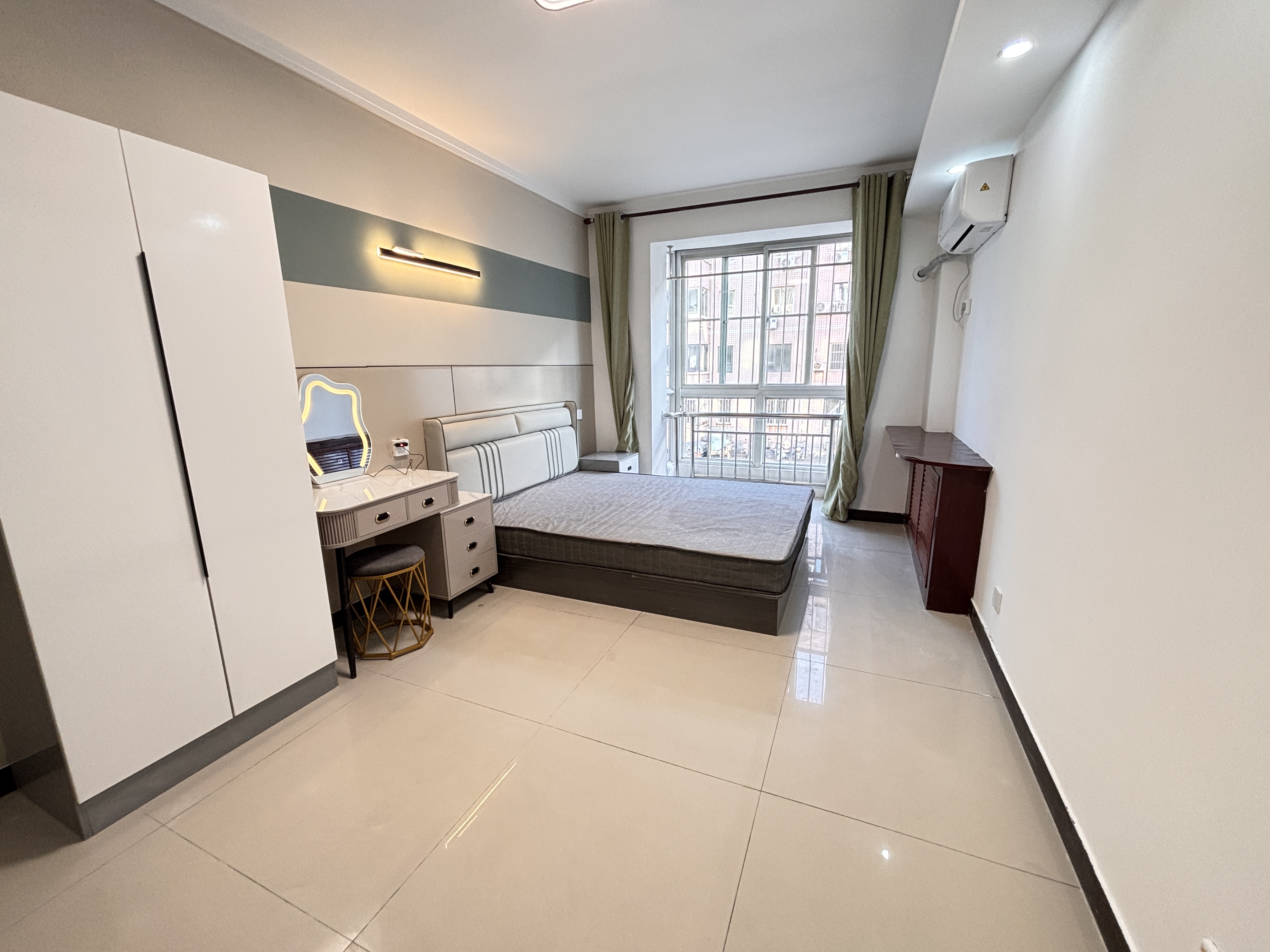 宋营花园 随时看房·