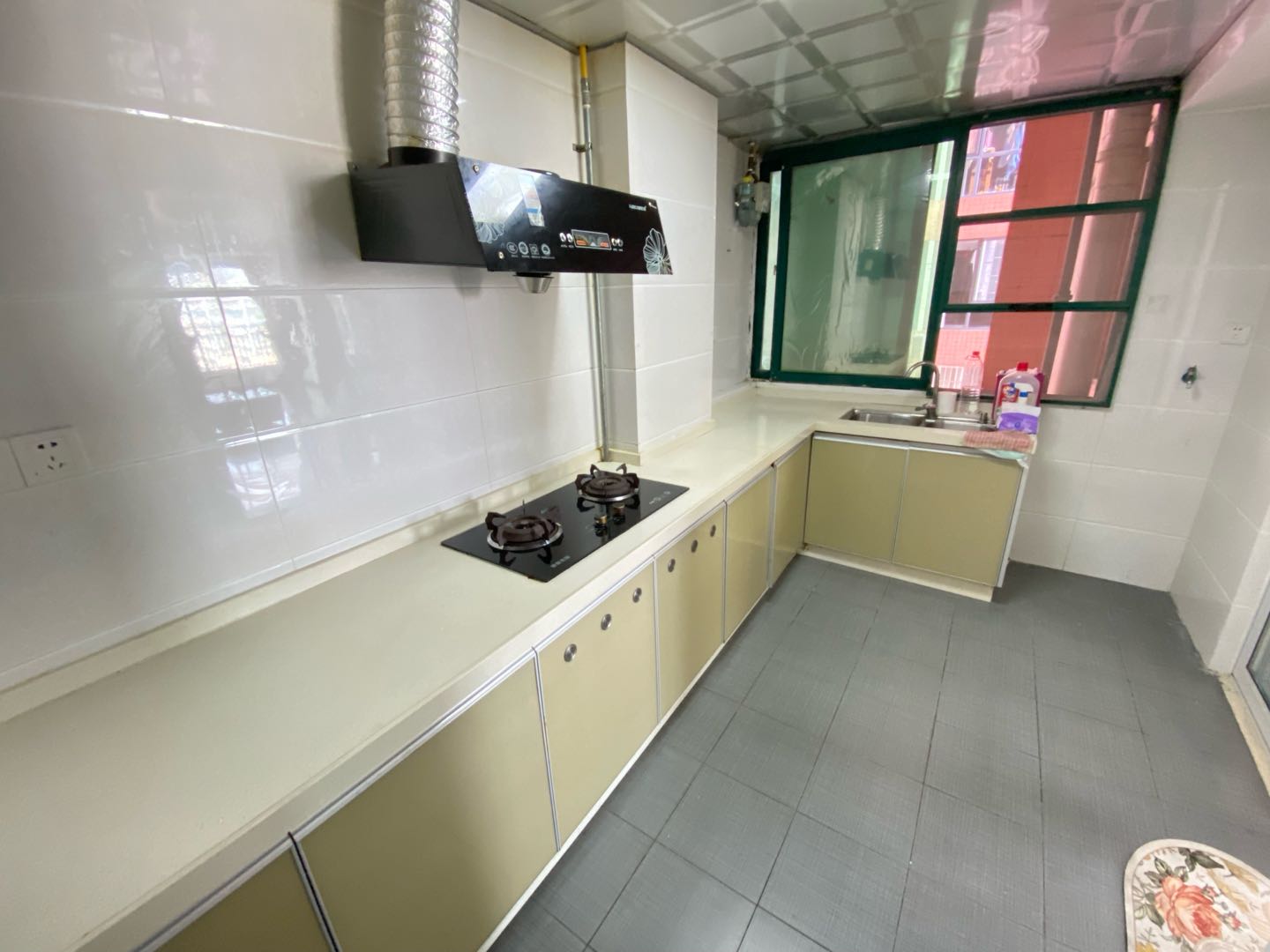 国龙大厦 随时看房·