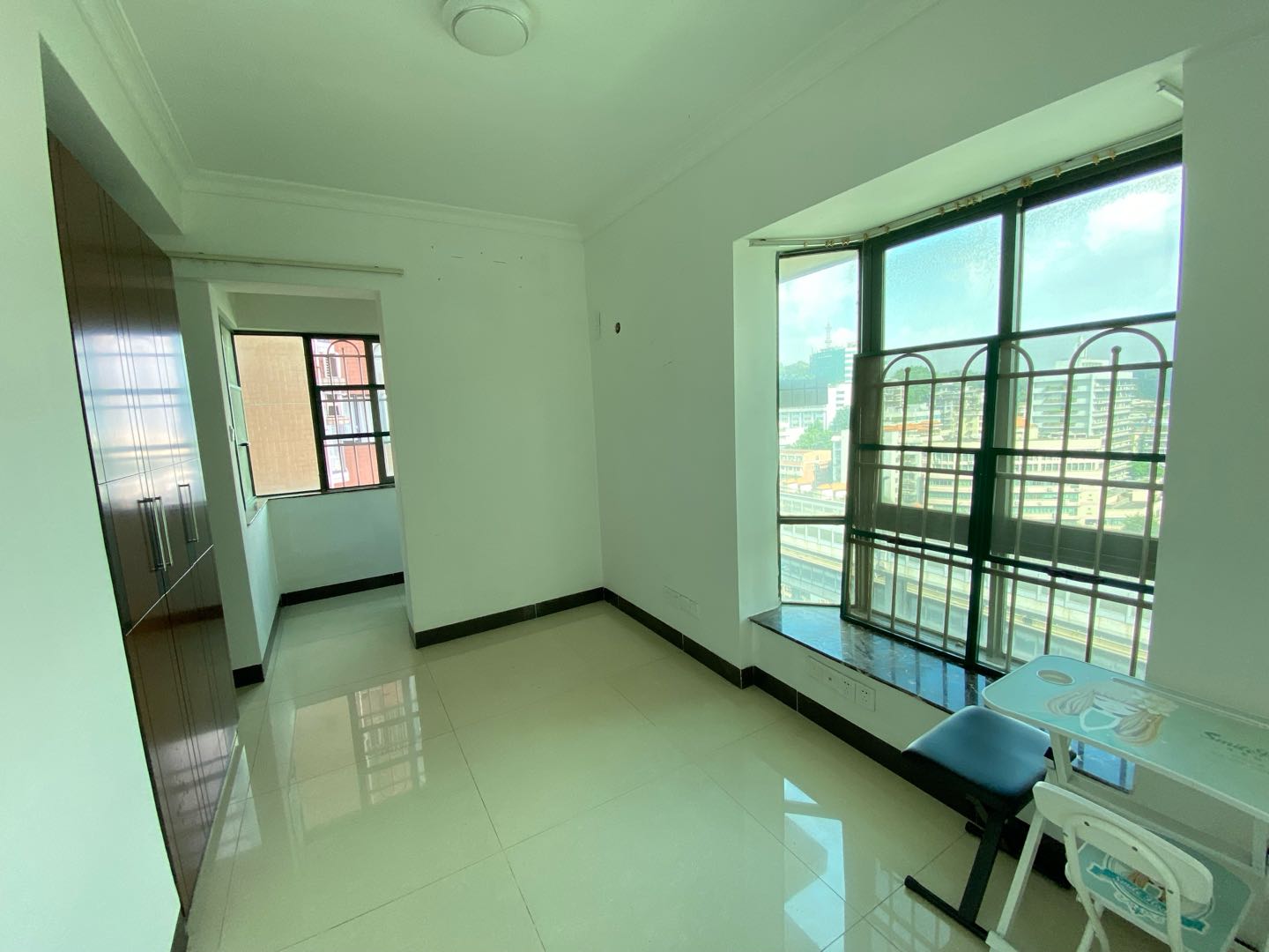 国龙大厦 随时看房·