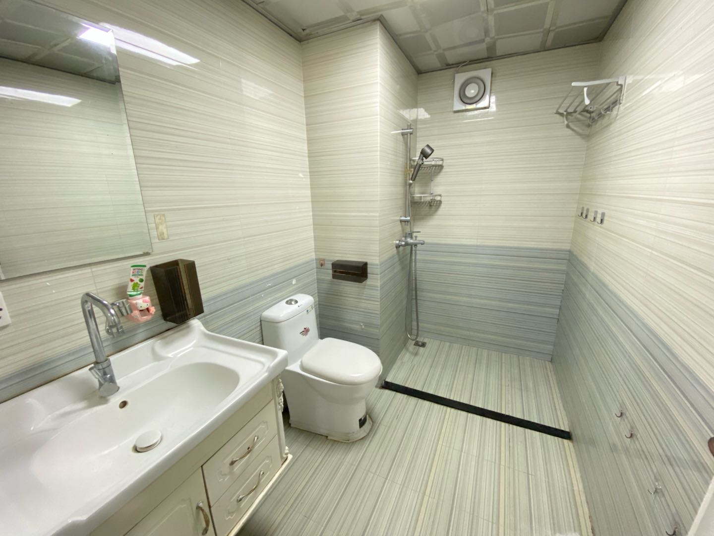 国龙大厦 随时看房·