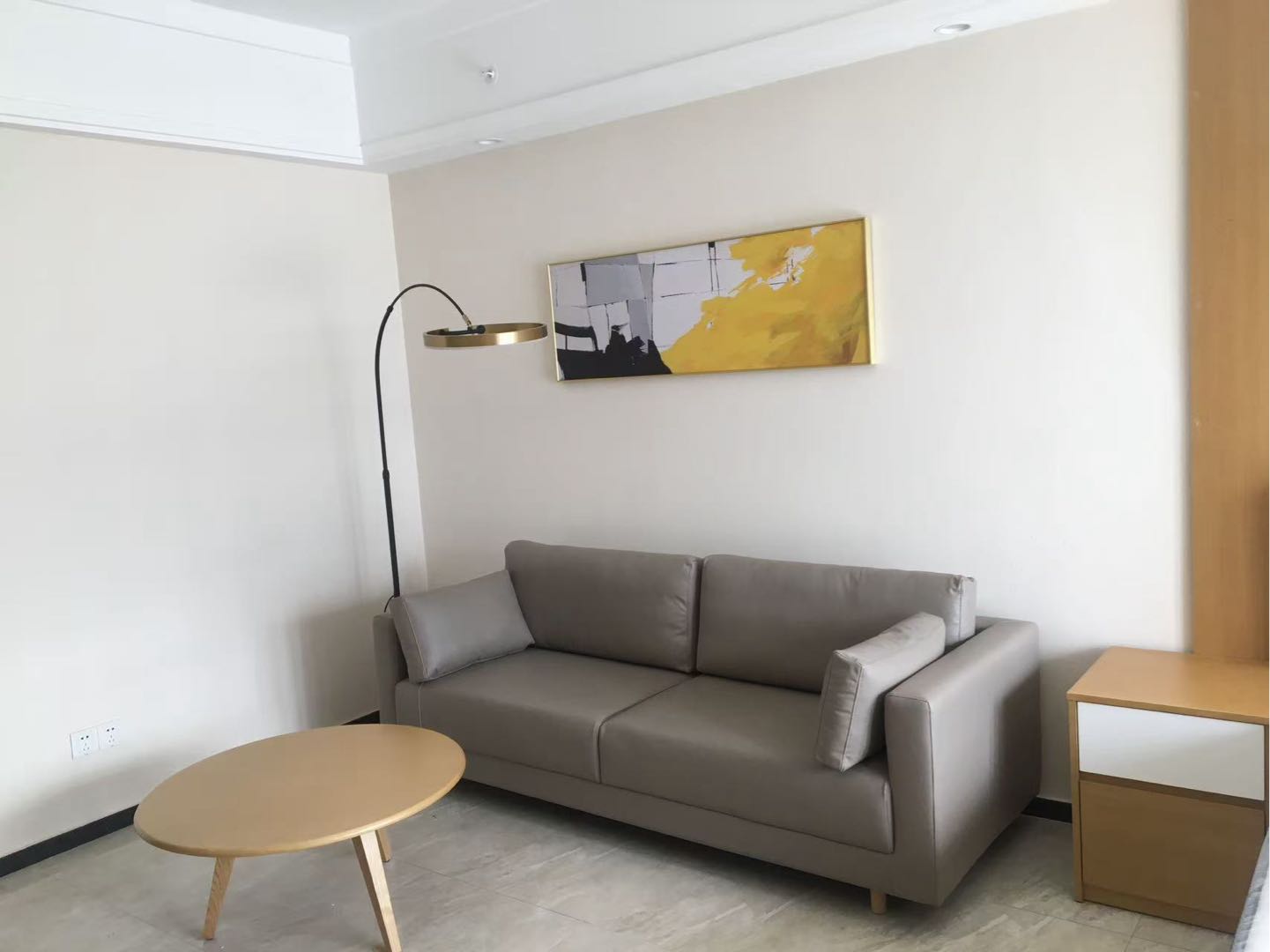 佛山新城百顺道6号御龙湾公寓 1居室 1400元/月