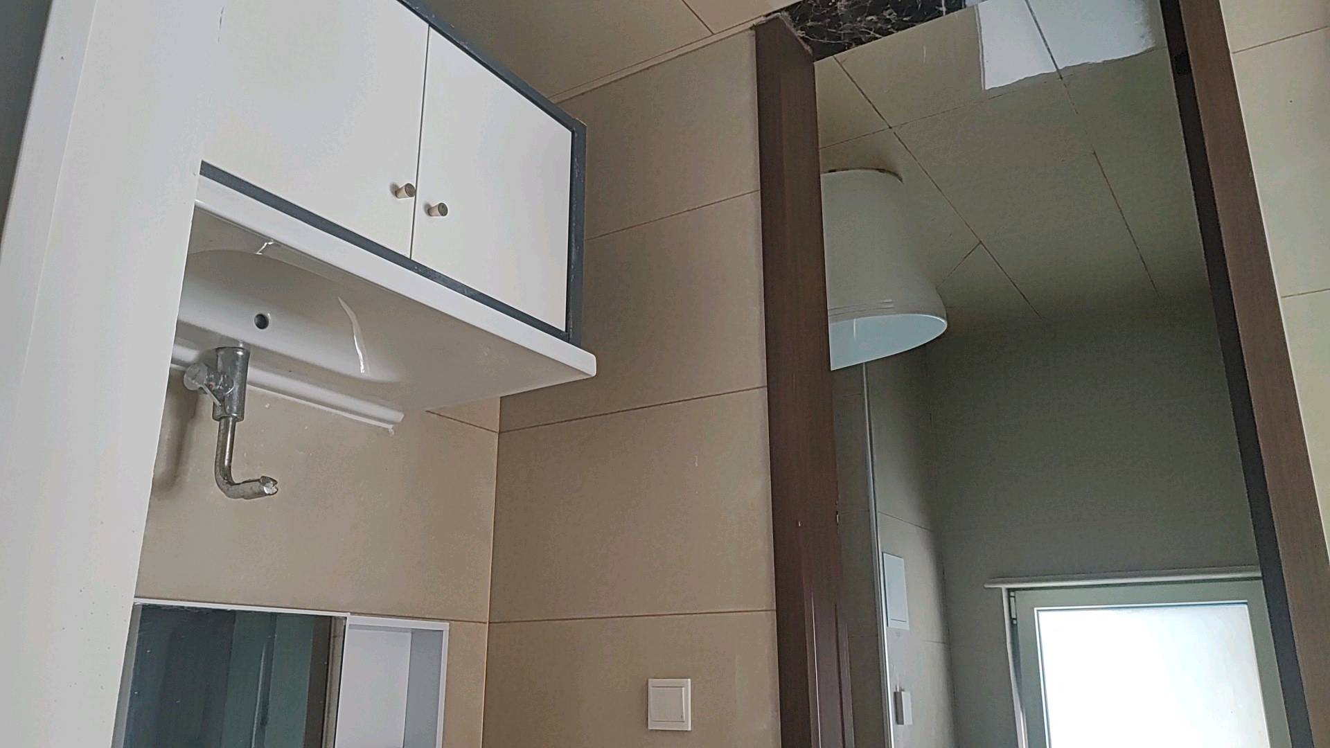 花园村安置房 随时看房·