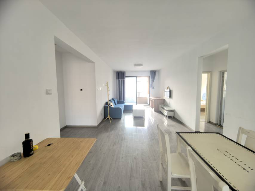 信地华地城 随时看房·