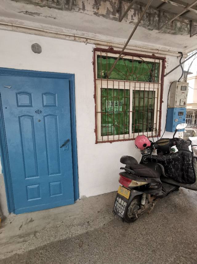 和平苑小区 随时看房·