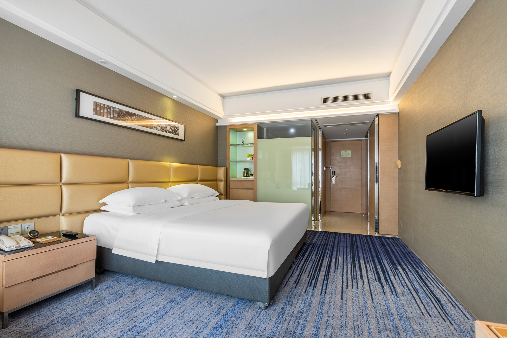 维也纳国际酒店（广州南站钟村地铁站店） 随时看房·