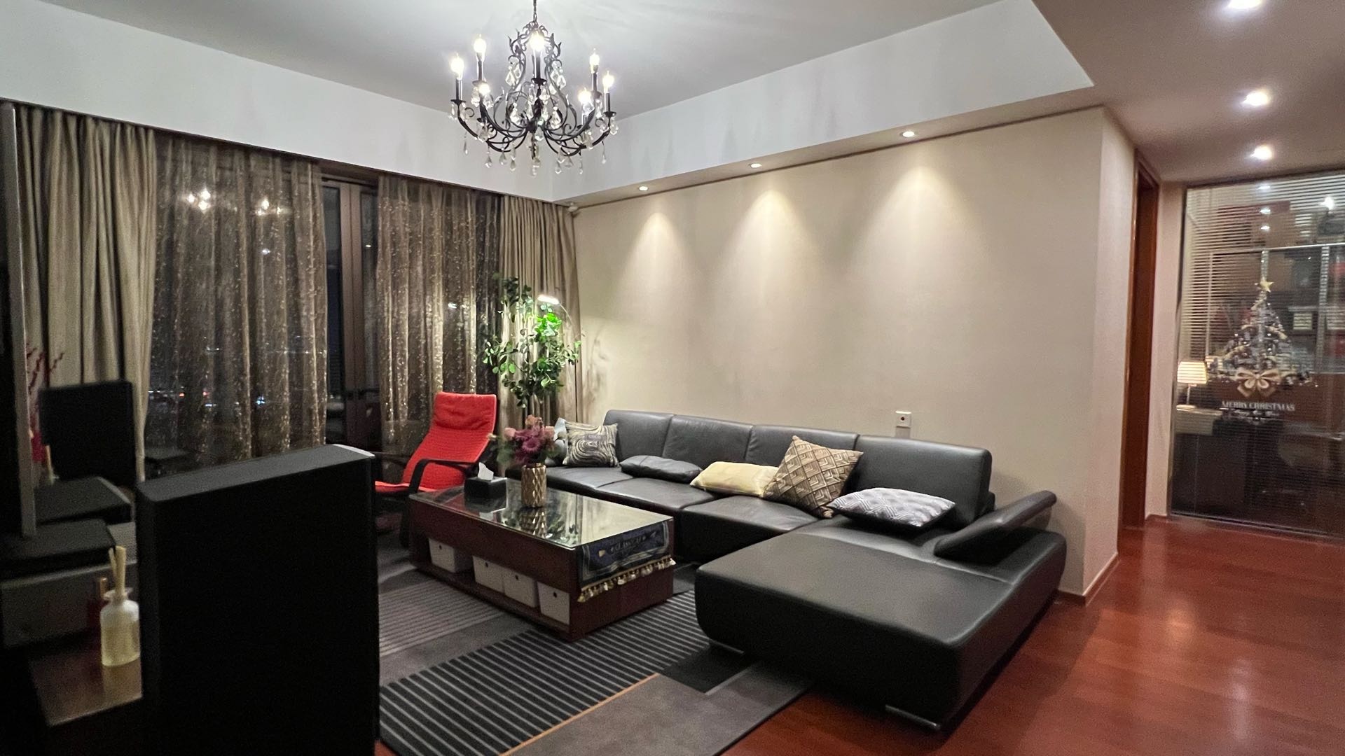 仁恒西郊花园 随时看房·