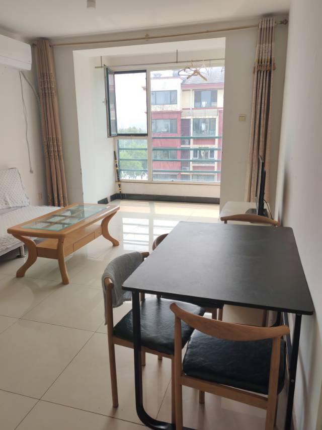 良乡镇小西庄回迁楼一居室 随时看房·