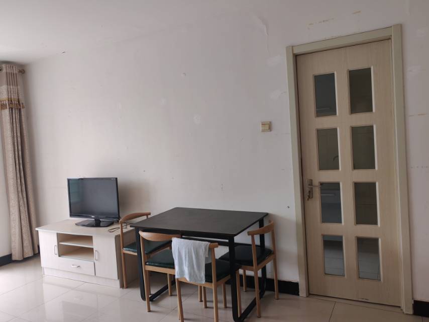 良乡镇小西庄回迁楼一居室 随时看房·