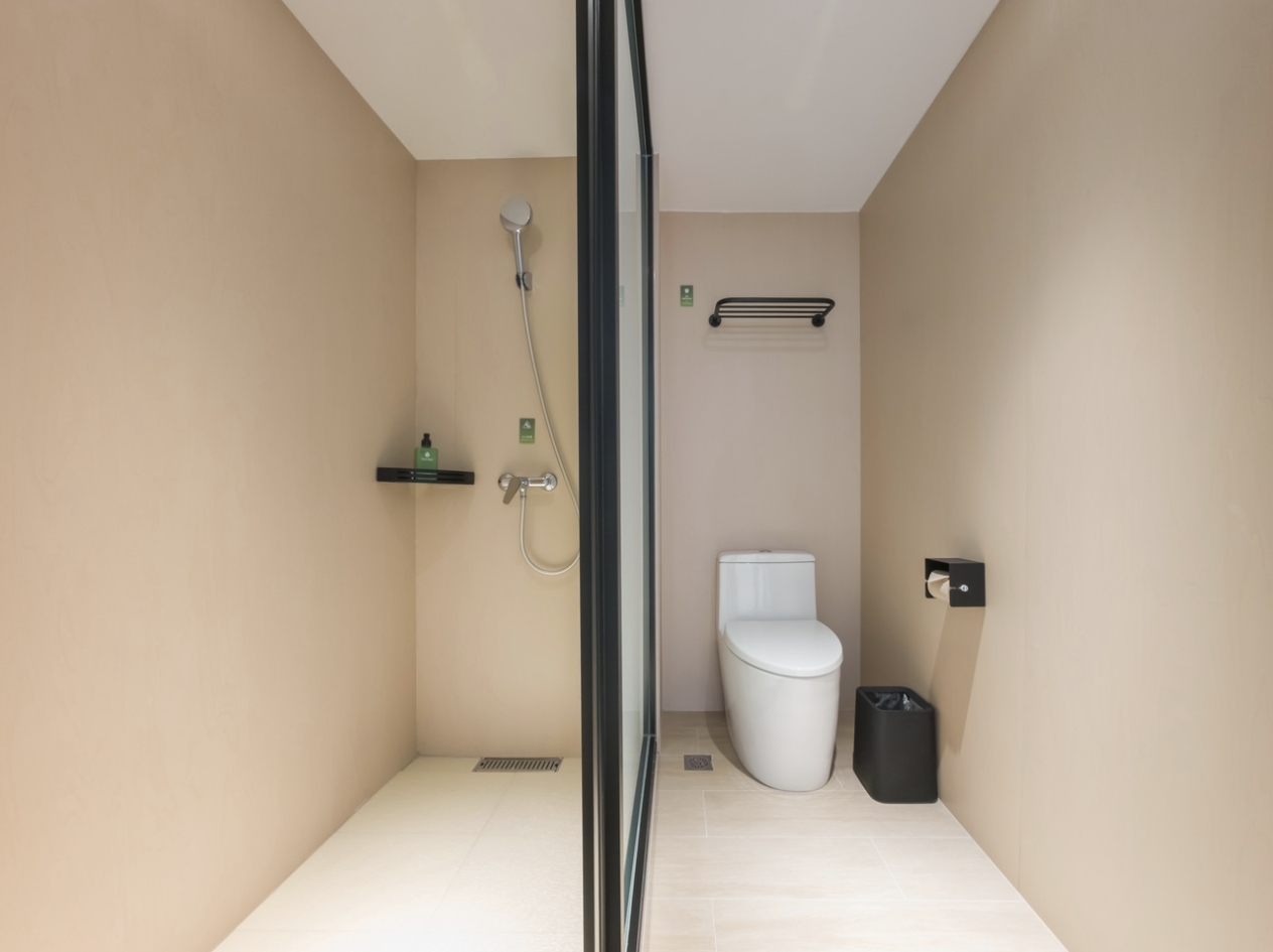 汽车站酒店 随时看房·