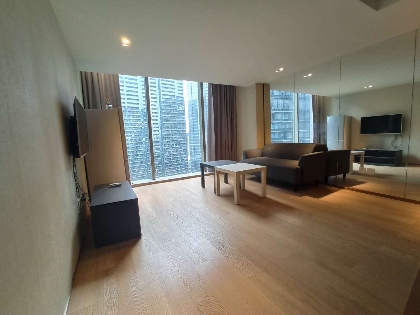 杭州余杭欧美金融城 2居室 3200元/月