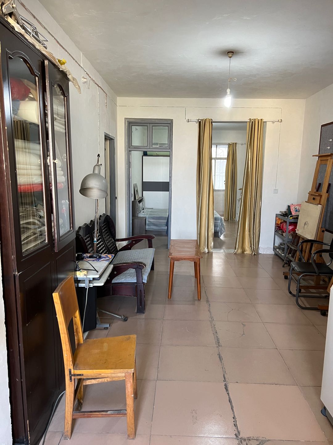 解放路瑶草小区 随时看房·