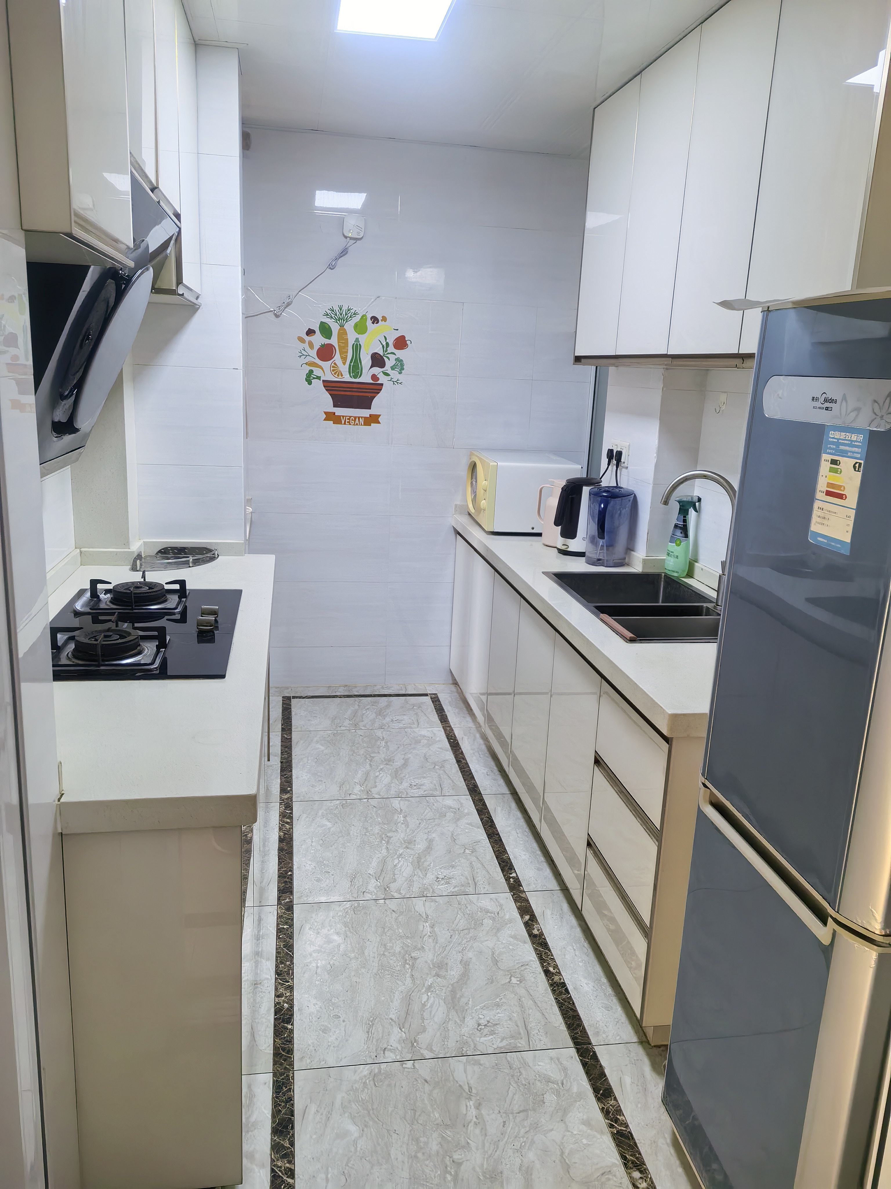 华中苑一区 随时看房·