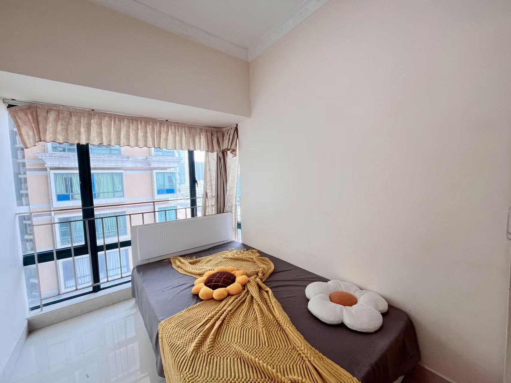 金港华庭 随时看房·