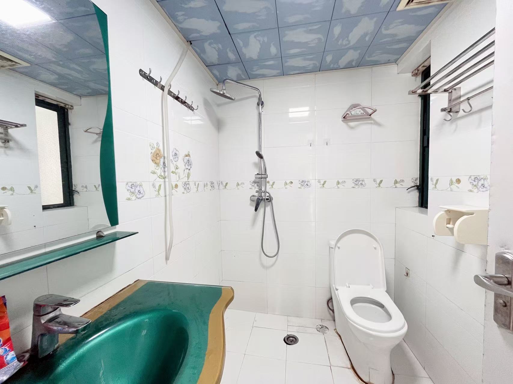 金港华庭 随时看房·