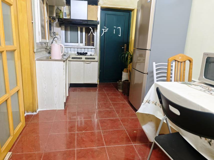 建宁路121号唯美理发店楼上 随时看房·