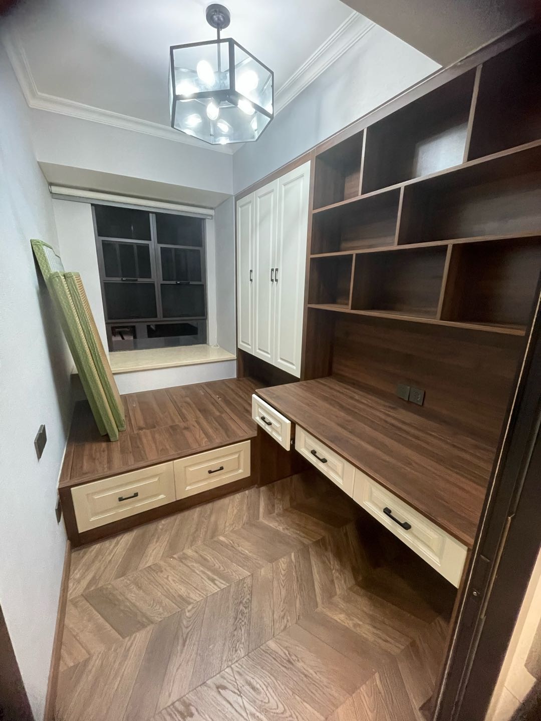 绿地海外滩二期）