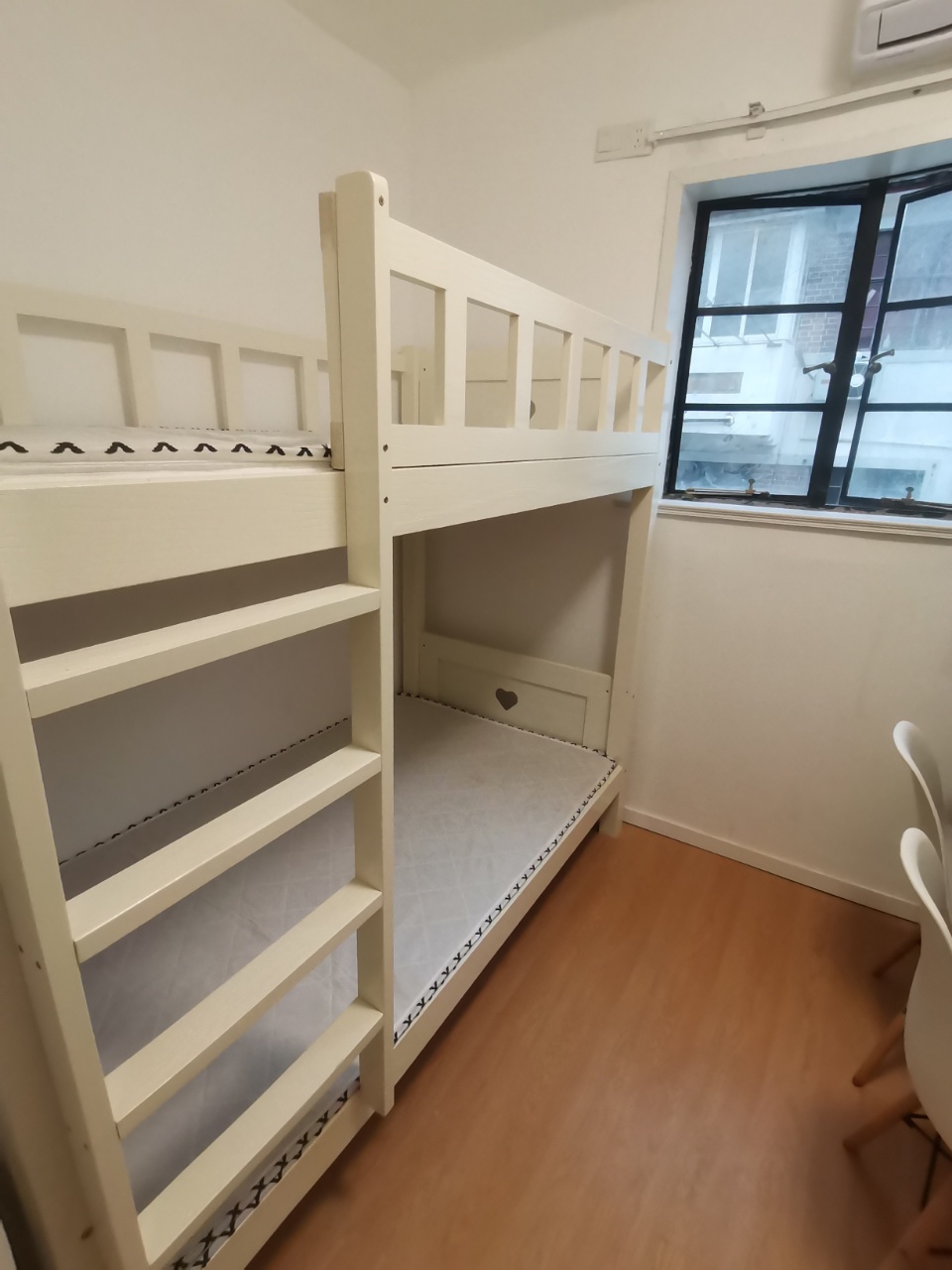 成都北路515弄修德新村）