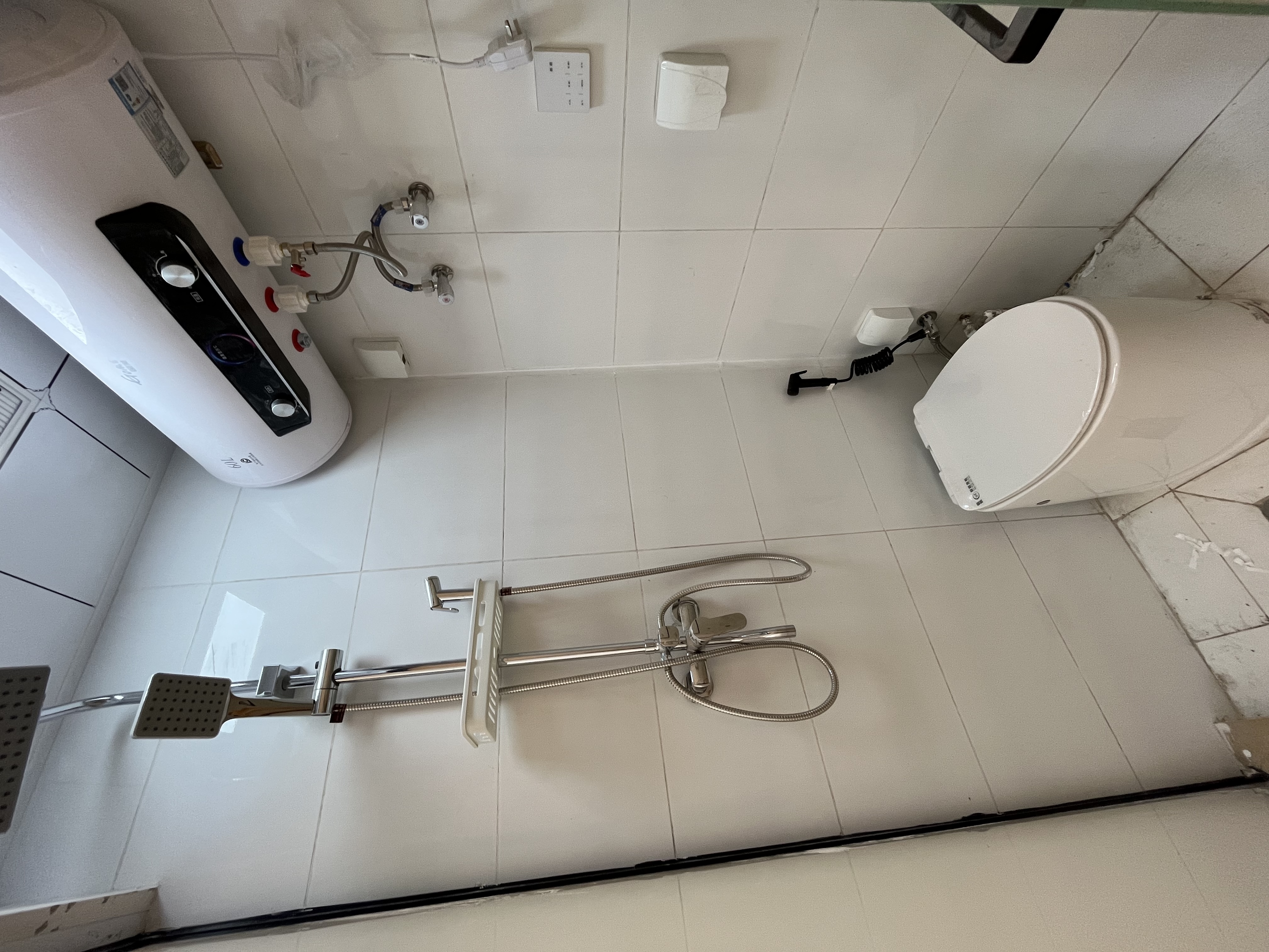 大外廊营胡同13号）