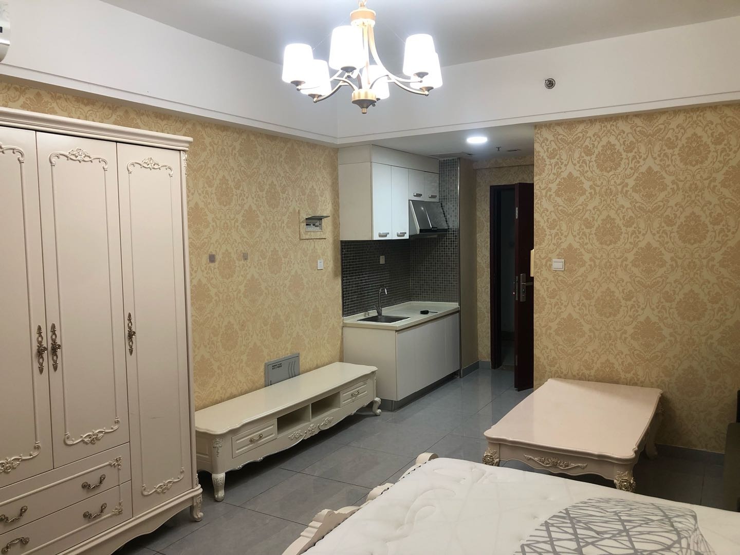 湖里万达广场公寓 1居室 1700元/月