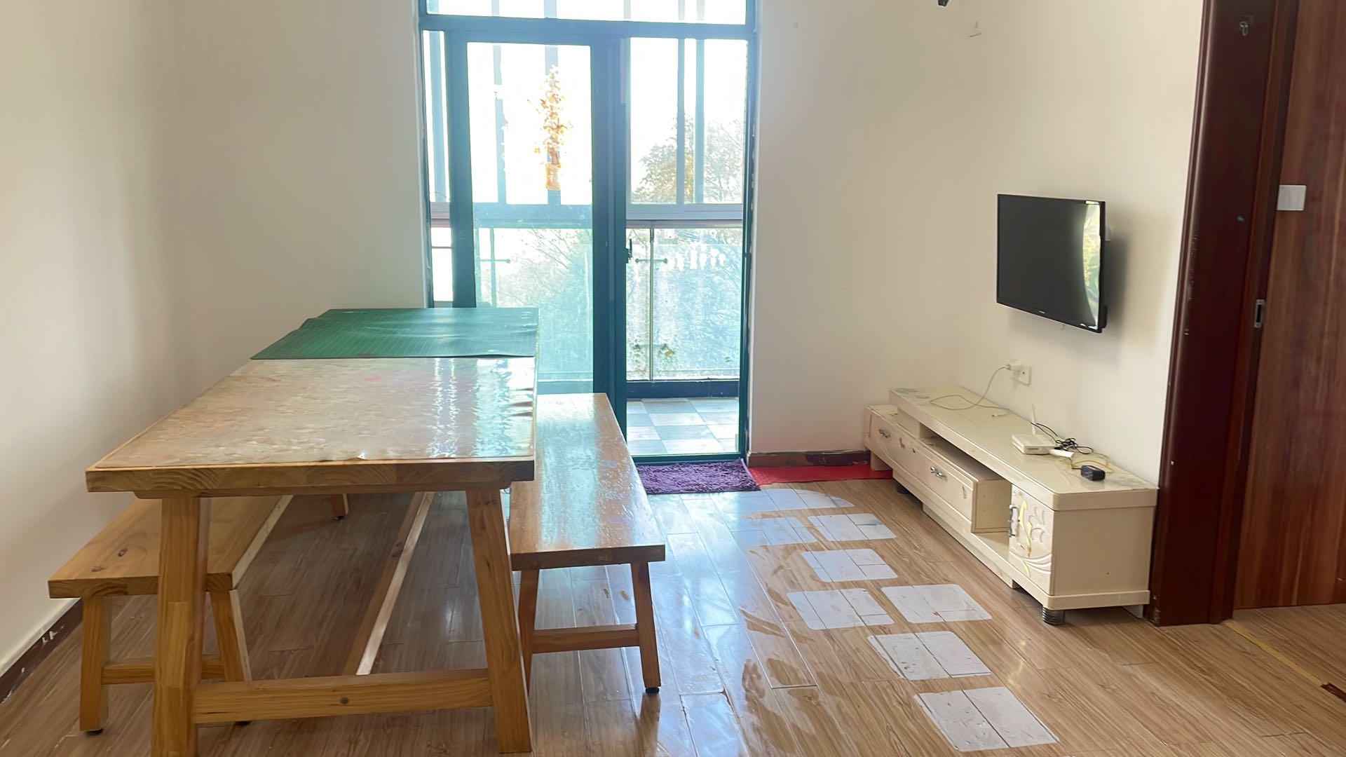 汤逊湖山庄 随时看房·