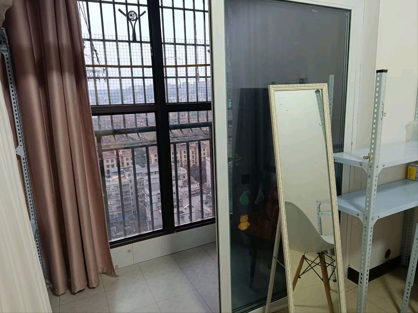 新都花园整租单配 随时看房·