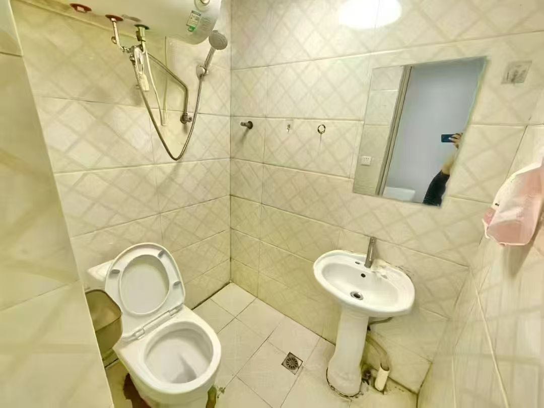 高尔夫花园 随时看房·