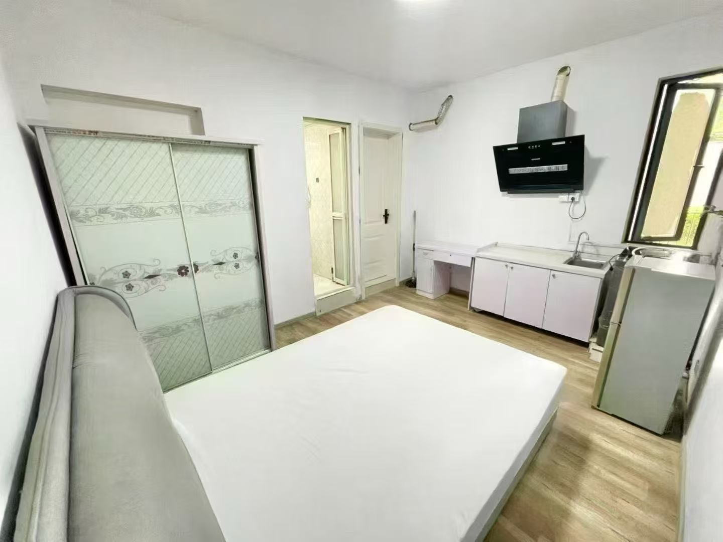 高尔夫花园 随时看房·