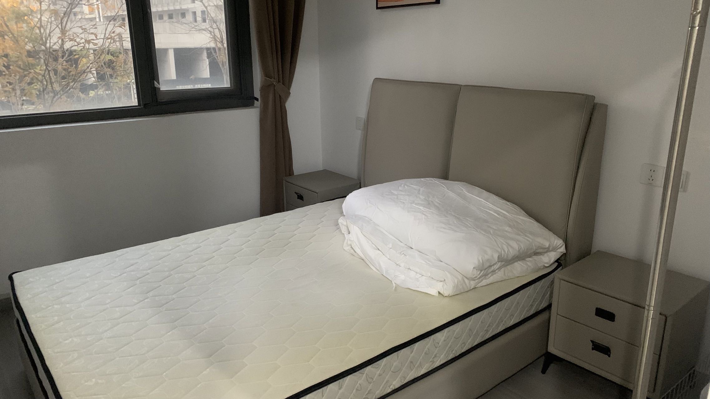 柳岸阁 随时看房·