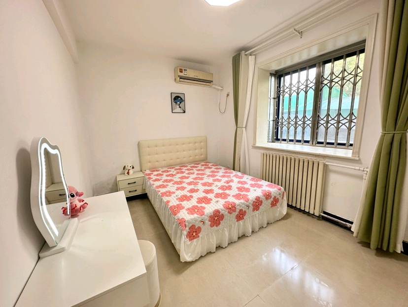 杰信花园5幢 随时看房·