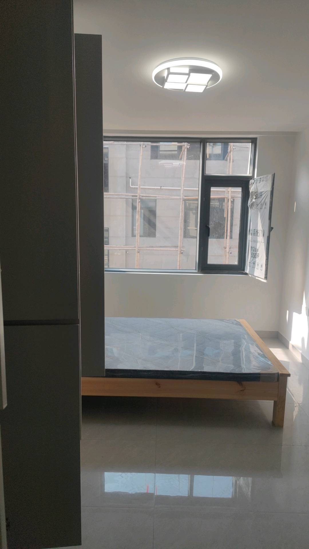 起鸣新村C区19栋一单元 随时看房·