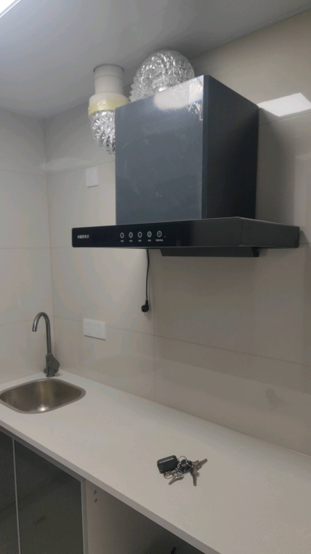 起鸣新村C区19栋一单元 随时看房·