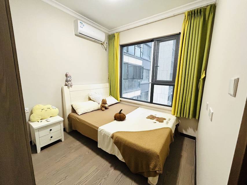 广汇御园二期B区 随时看房·