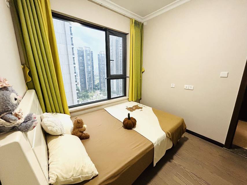 广汇御园二期B区 随时看房·