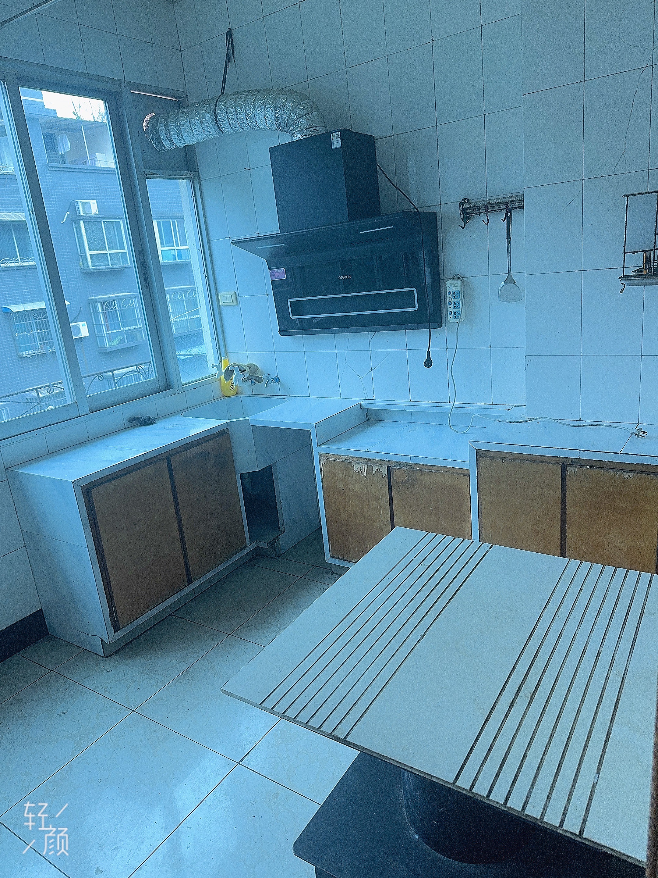 凤冈县龙泉镇和平路粮食局小区 随时看房·