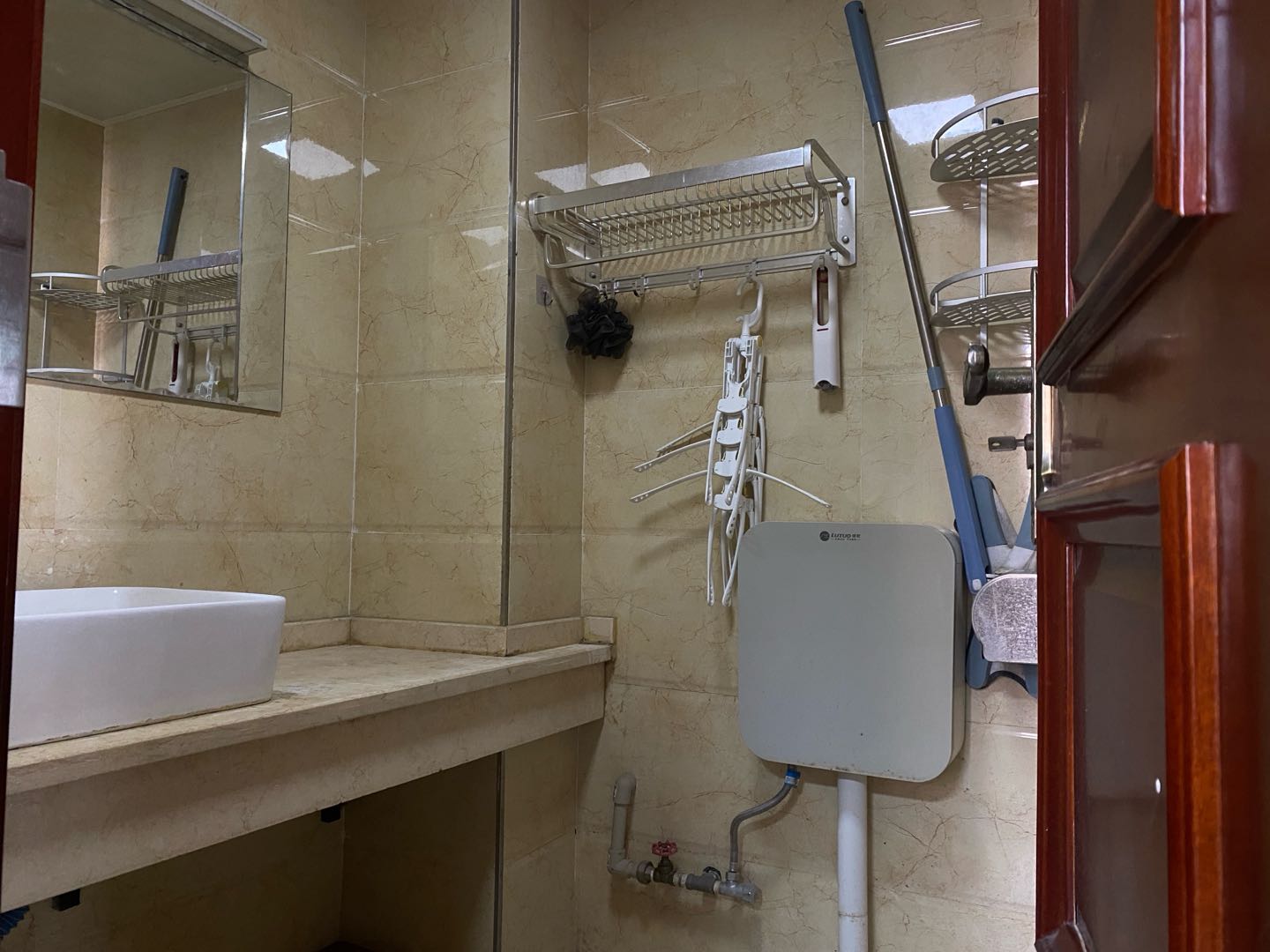 燕城苑 随时看房·