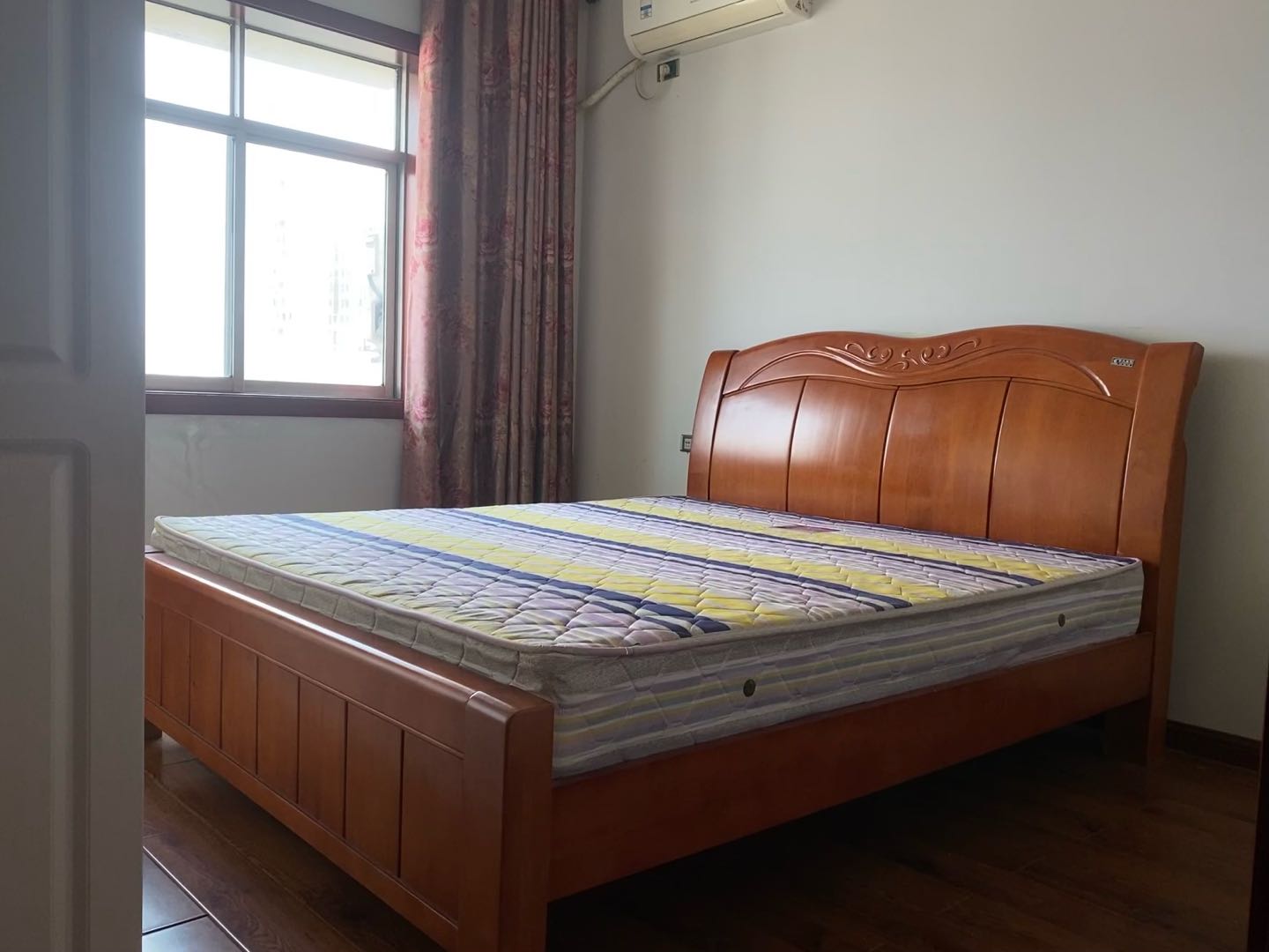 燕城苑 随时看房·