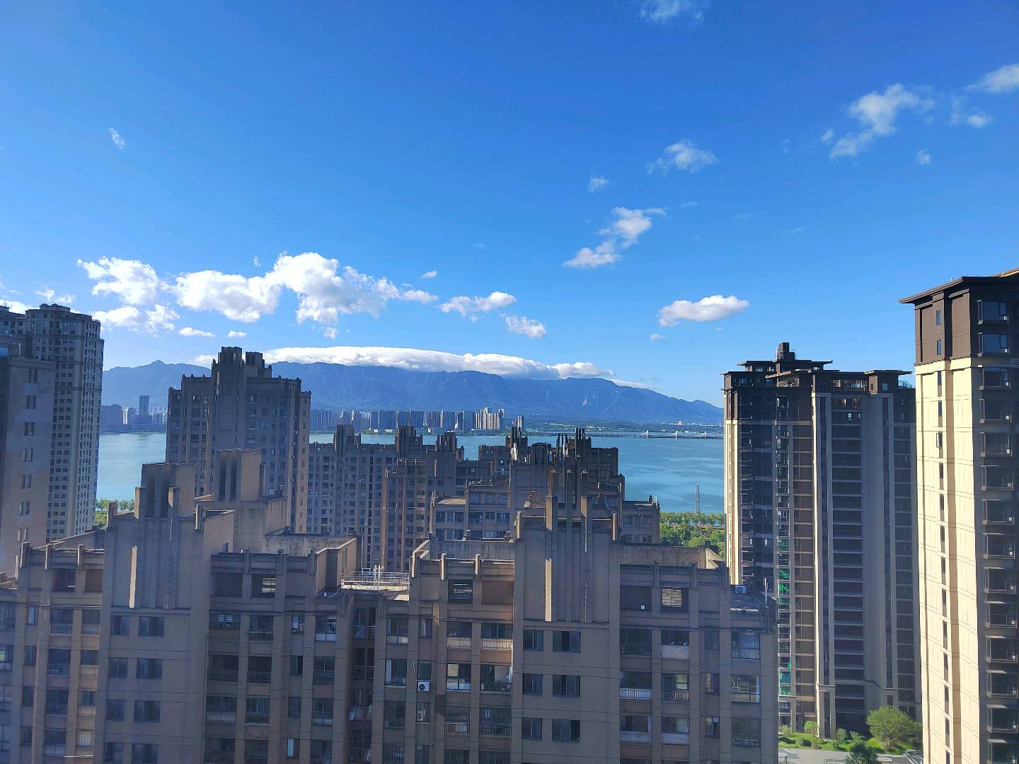 鑫恒通观天下 随时看房·