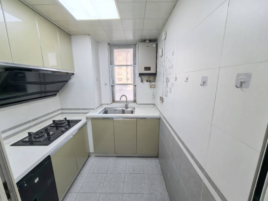 远洋世界三期 随时看房·