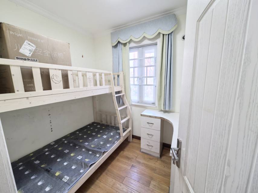 远洋世界三期 随时看房·