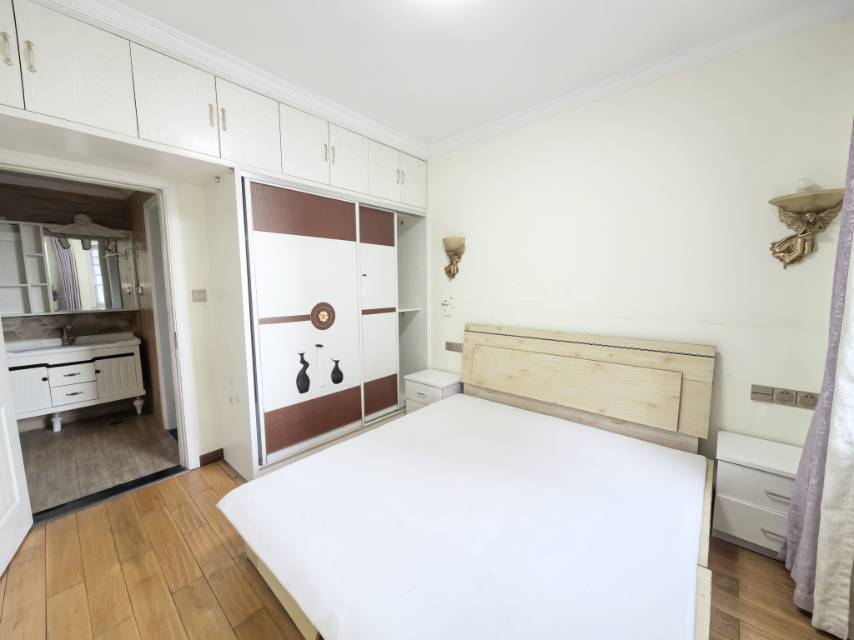 远洋世界三期 随时看房·