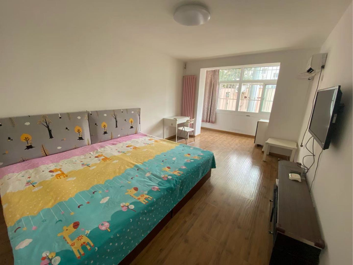 右安门内大街甲八号）