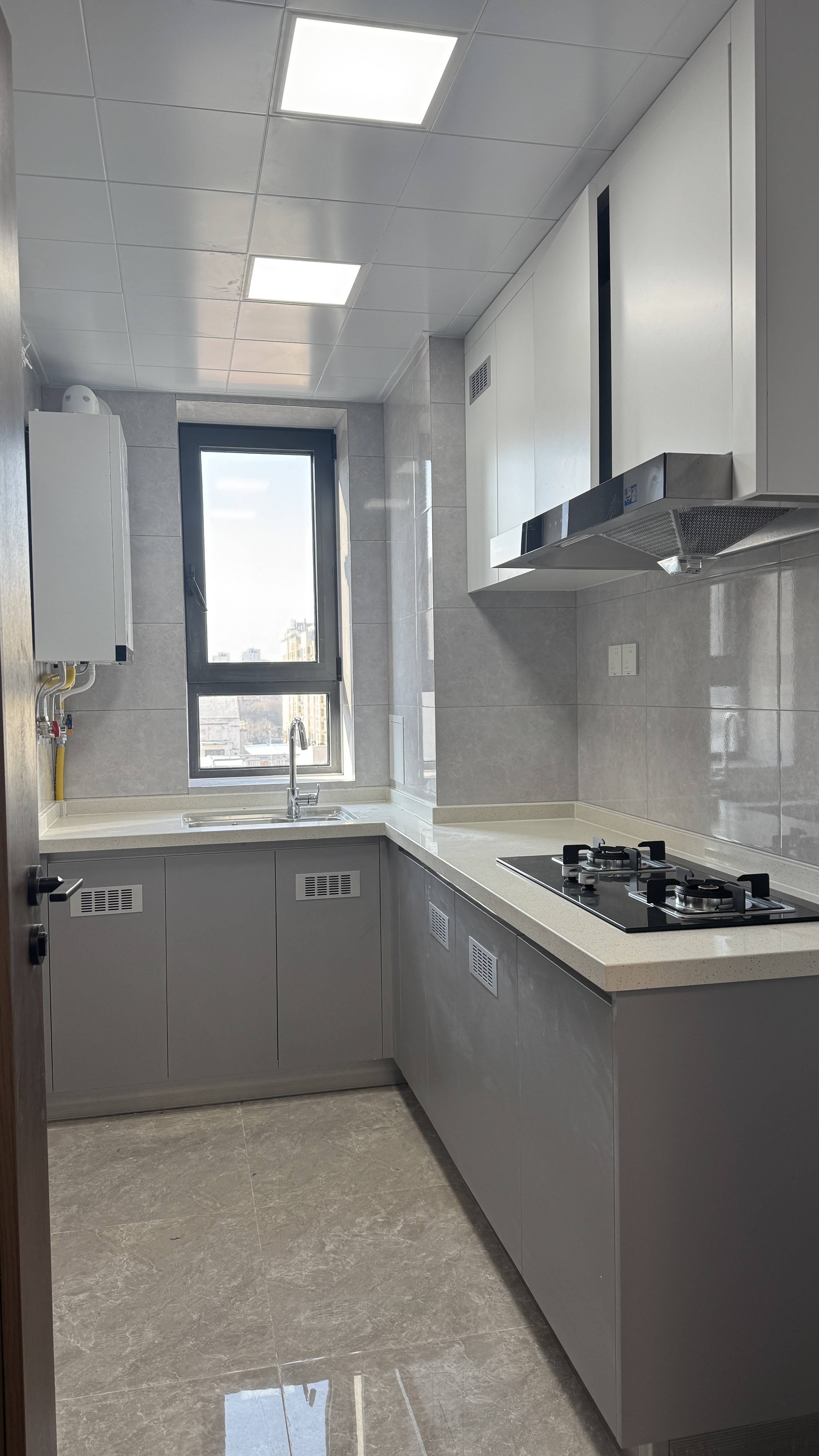 万泽嘉园一期 随时看房·