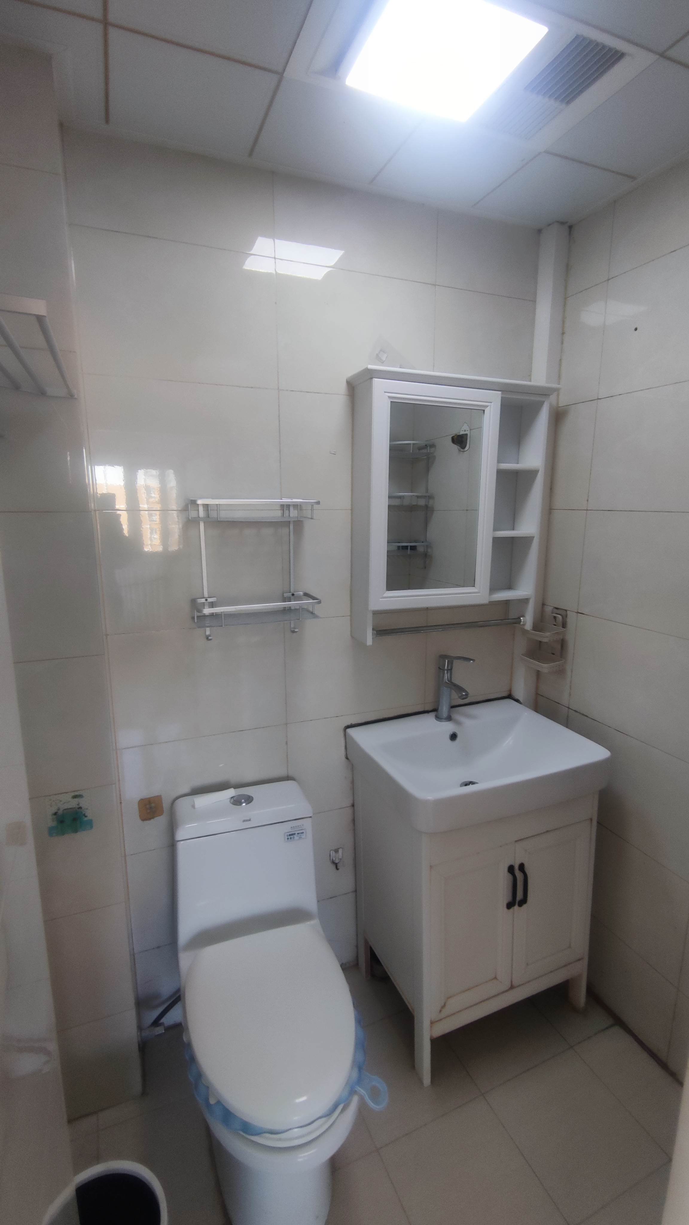 农垦学院家属楼 随时看房·