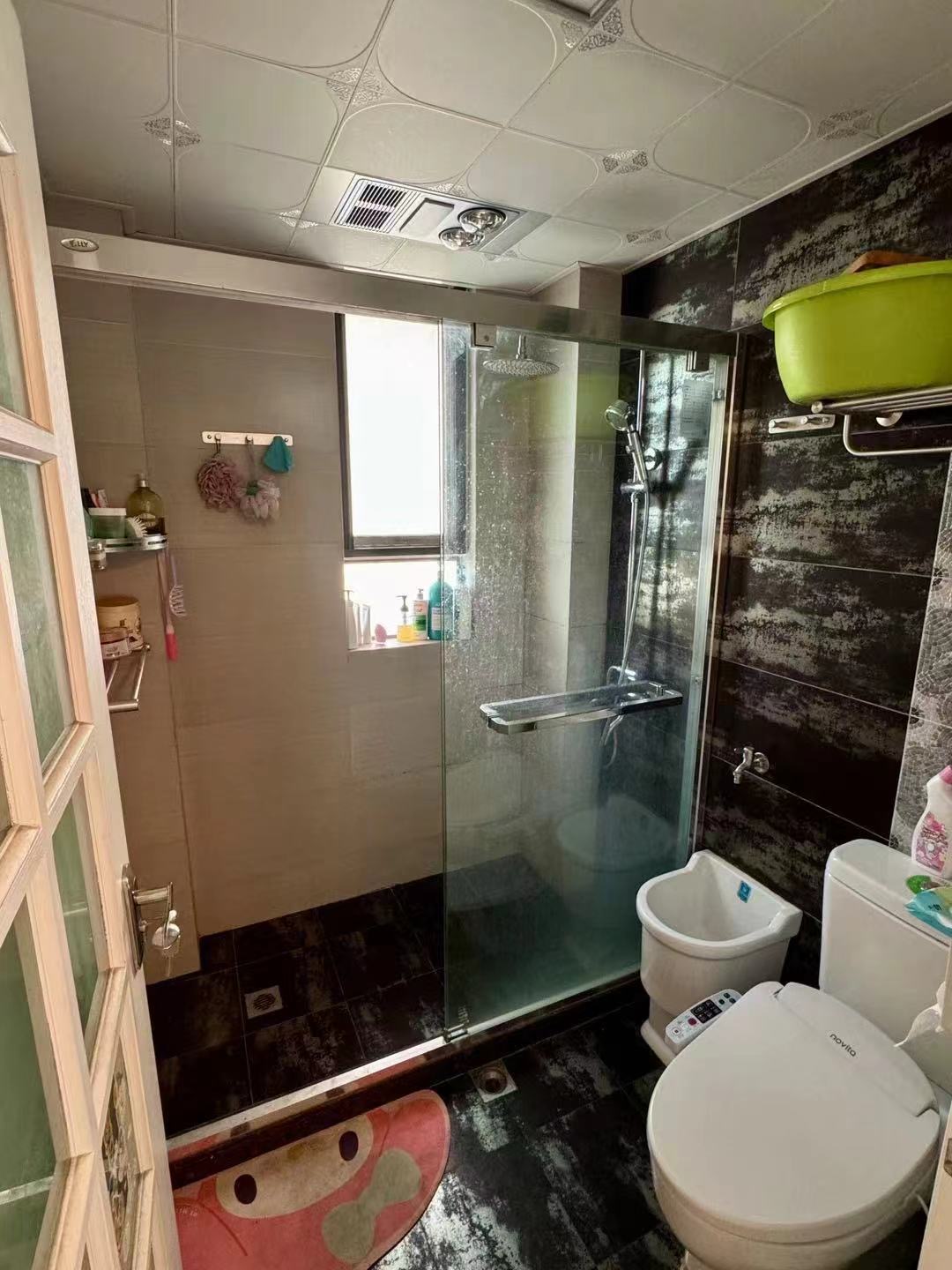 平南四 随时看房·