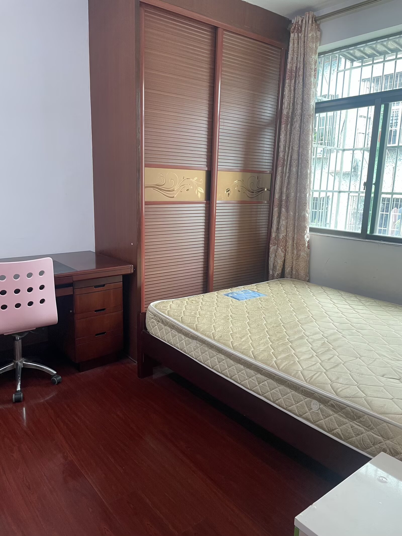 白莲新村 随时看房·