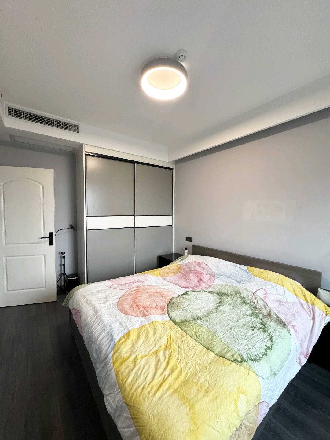 中洲锦城湖岸小区 随时看房·