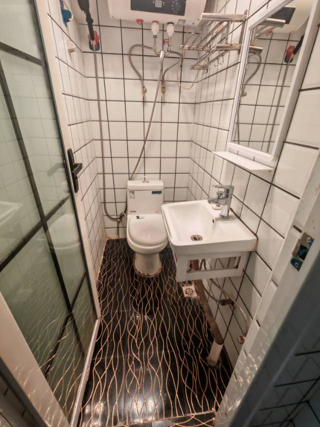 赵巷村路 随时看房·